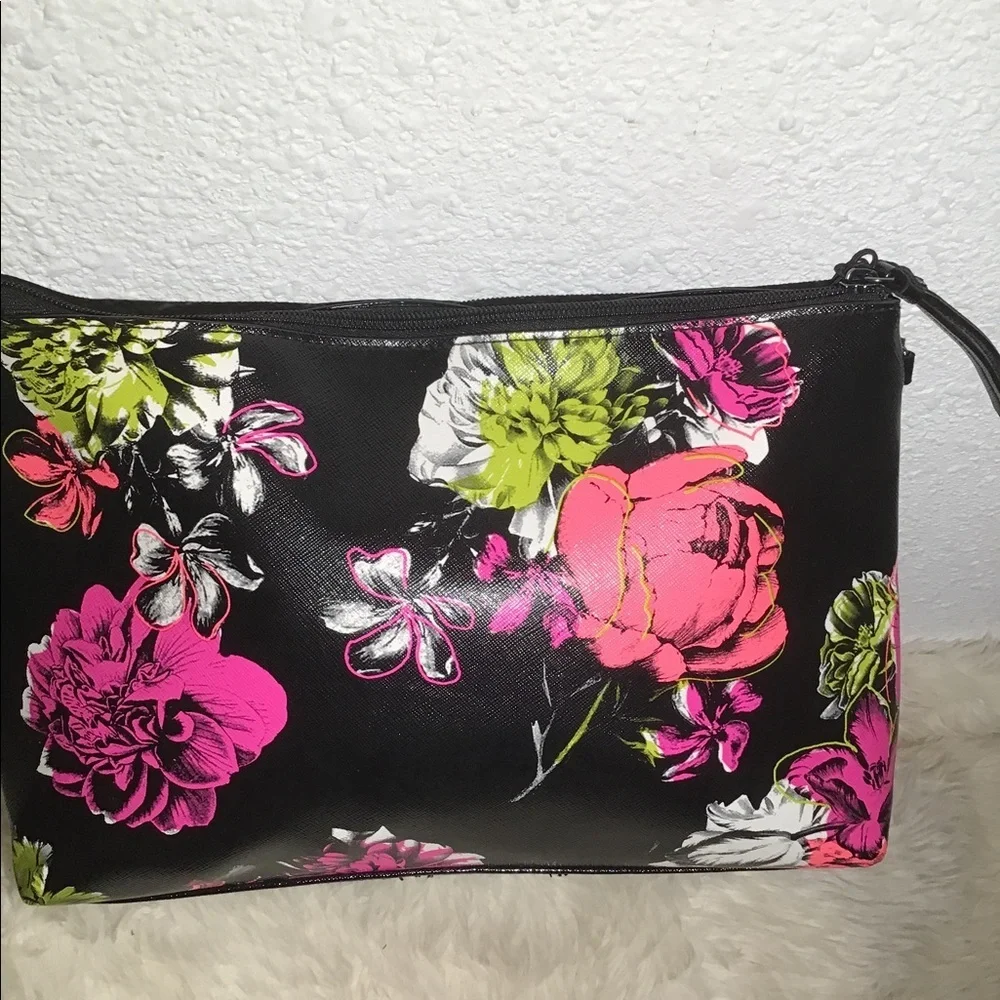 Victoria’s Secret black make up cosmetics bag